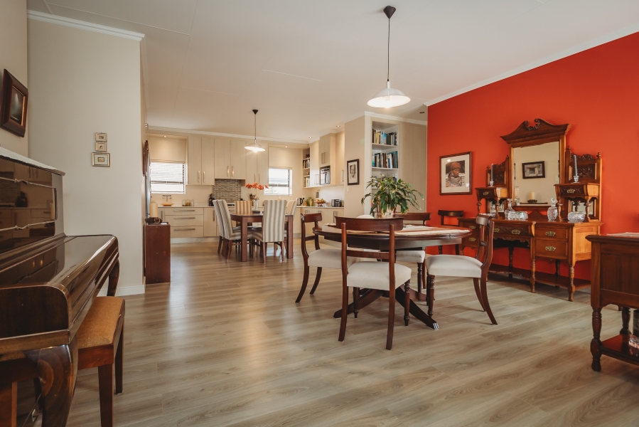 3 Bedroom Property for Sale in Earls Court Lifestyle Estate Western Cape